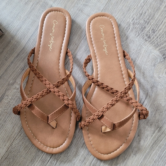 Crown Vintage Cognac Sandals - Picture 1 of 4